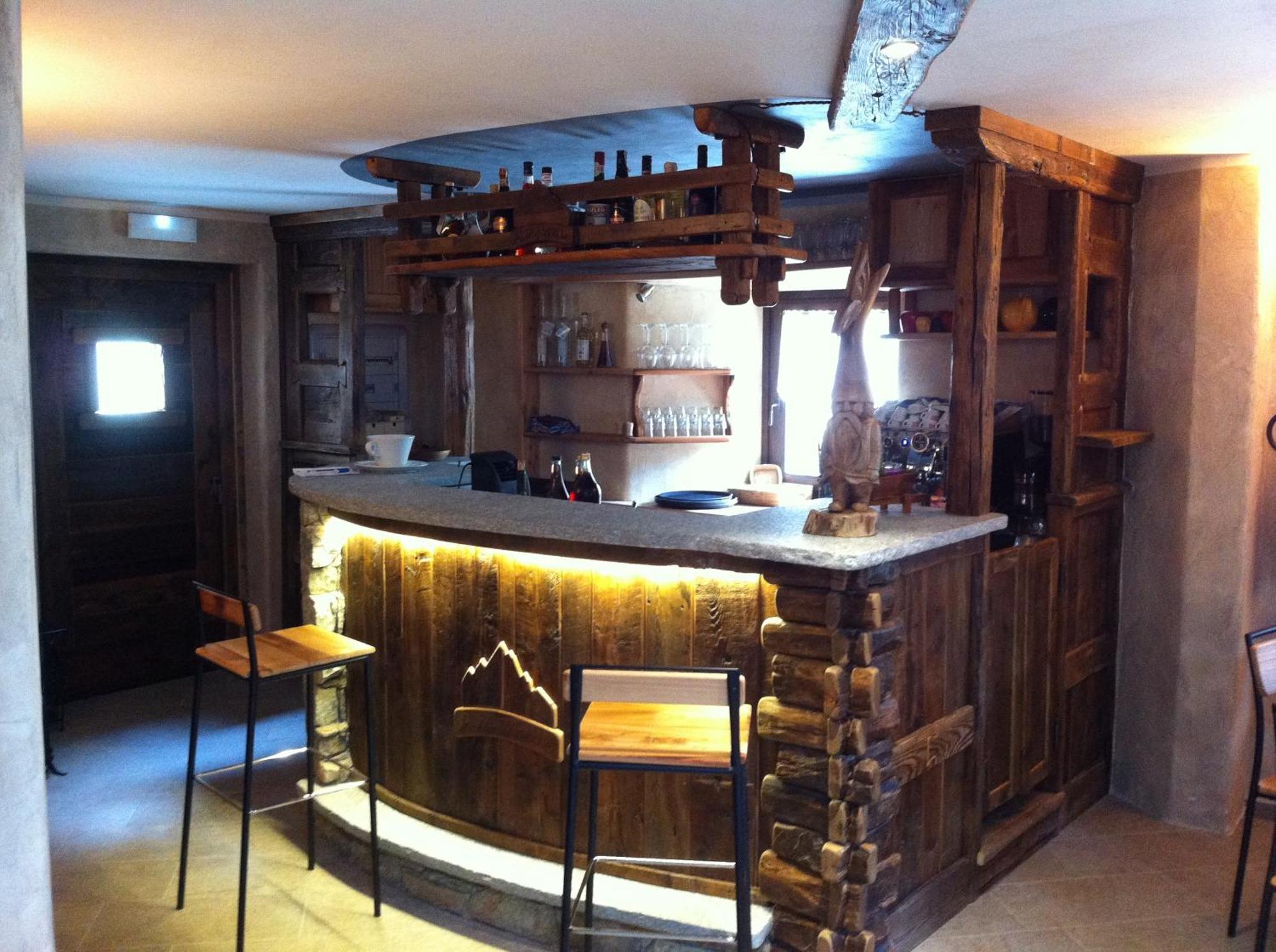 Alpe Rebelle Bed & Breakfast Bionaz Exterior photo