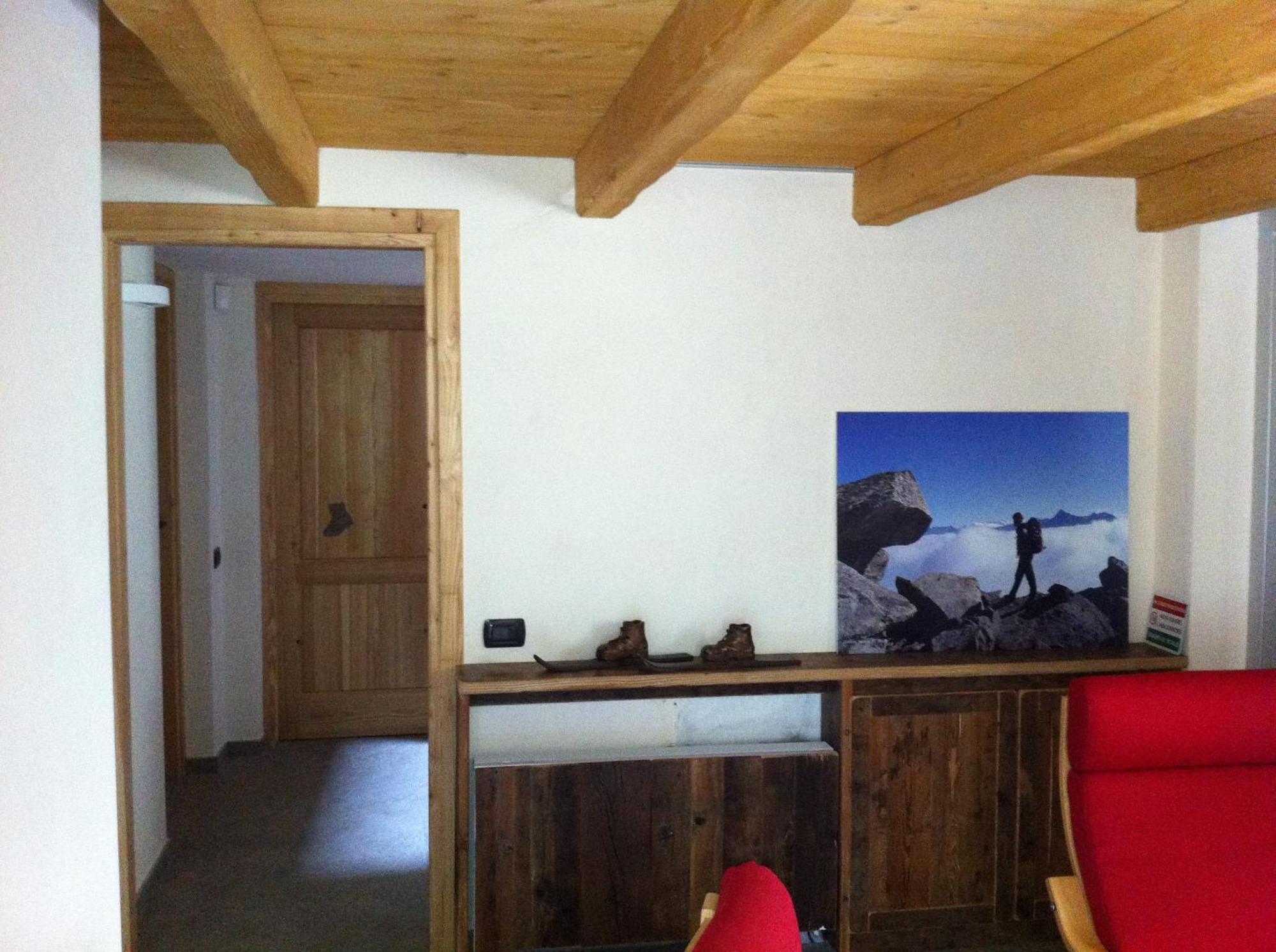 Alpe Rebelle Bed & Breakfast Bionaz Exterior photo