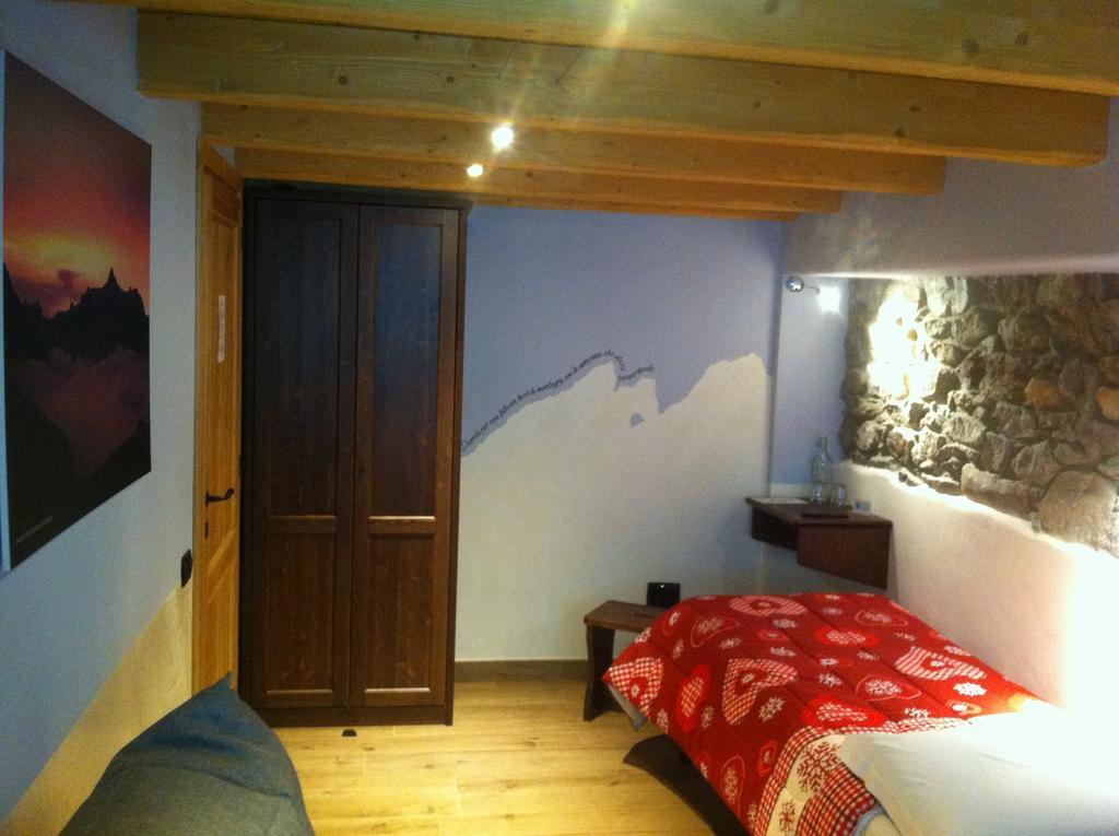 Alpe Rebelle Bed & Breakfast Bionaz Exterior photo